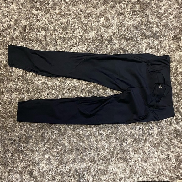 Under Armour Leggings Medium - Picture 3 of 4